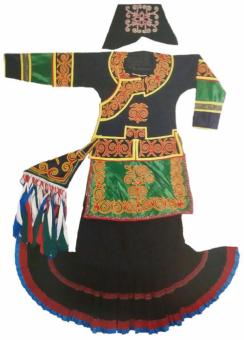 尊貴 勇敢 光明 小涼山彝族服飾有特色